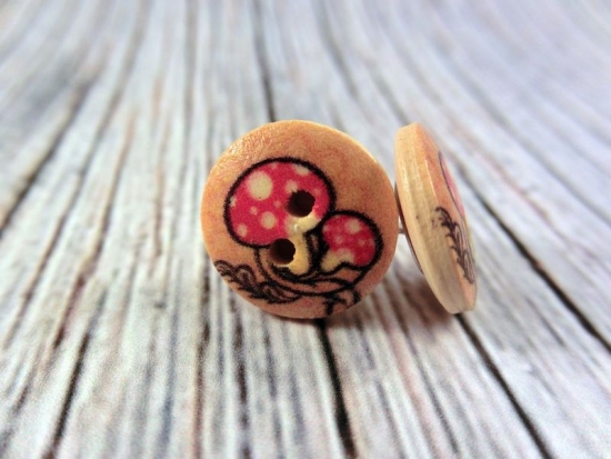 Preview: Pilz Holz Knopf Ohrstecker Button mushroom